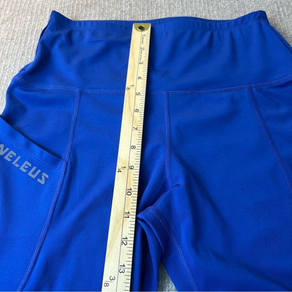Neleus Blue Cropped Workout Leggings Size Medium - Picture 11 of 11